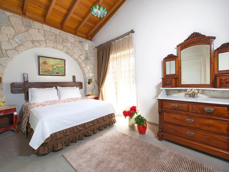 Kostem Otel 25
