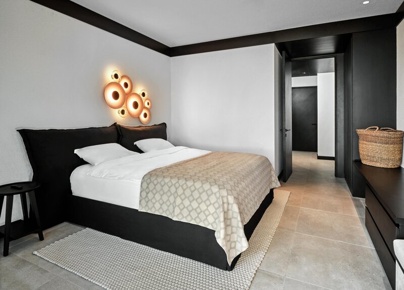 Caja by Maxx Royal 19