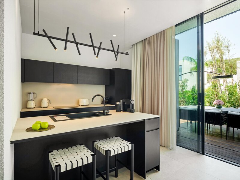 Caja by Maxx Royal 23