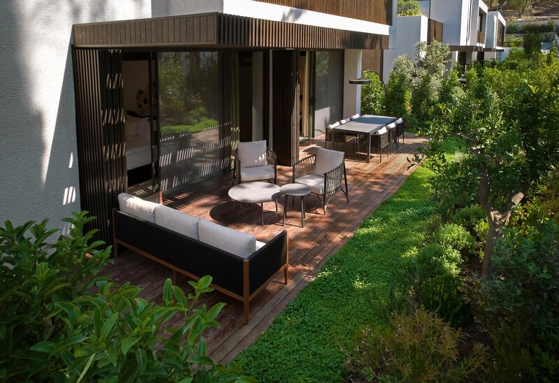 Caja by Maxx Royal 69