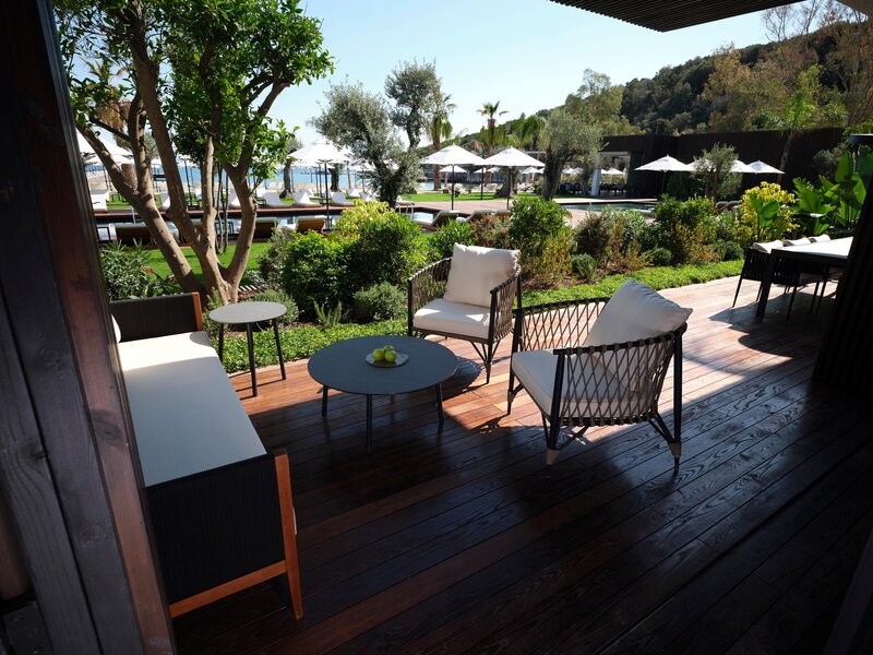 Caja by Maxx Royal 89