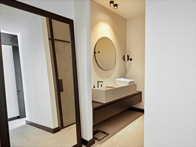 Caja by Maxx Royal 101