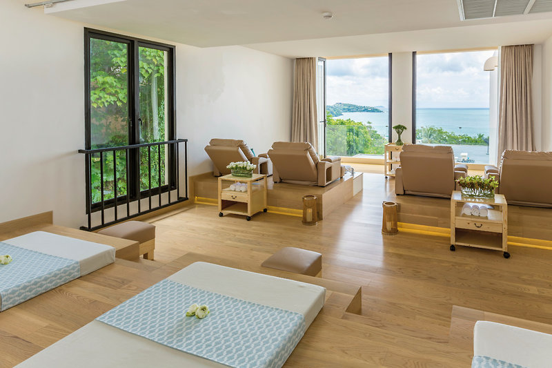 Bandara Villas Phuket 14