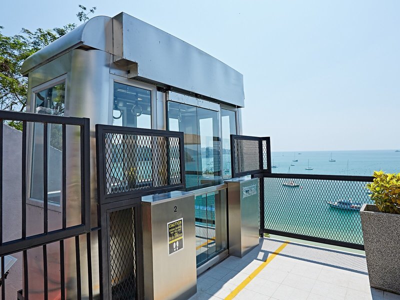 Bandara Villas Phuket 4