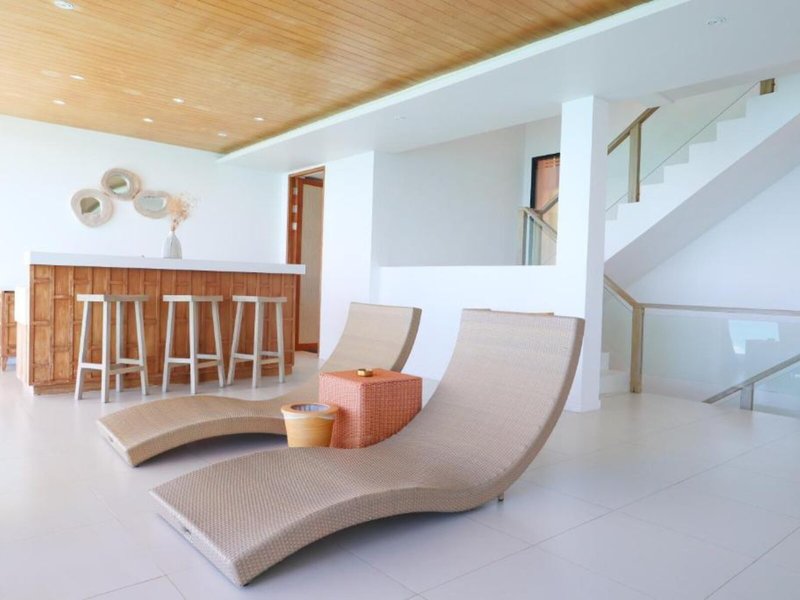 Bandara Villas Phuket 24
