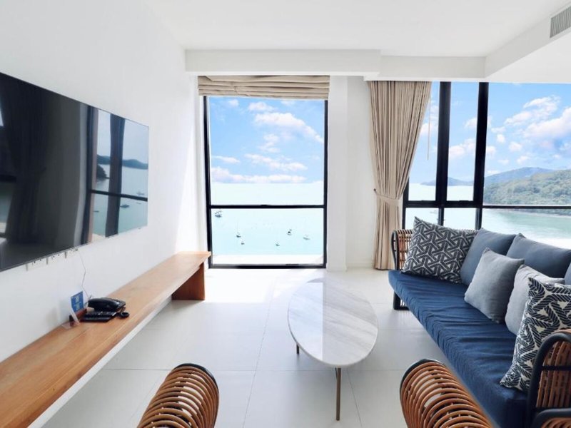 Bandara Villas Phuket 38