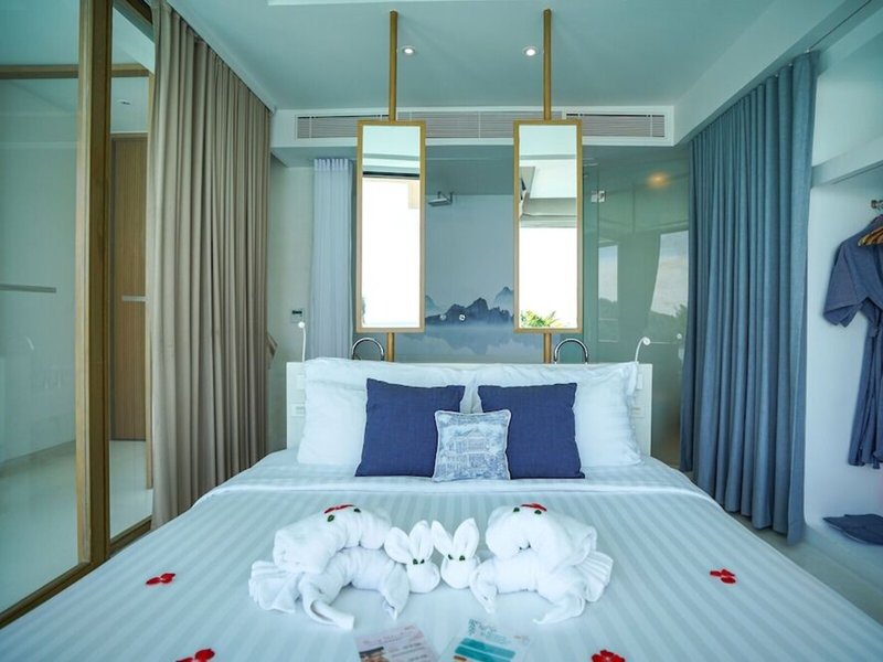 Bandara Villas Phuket 43