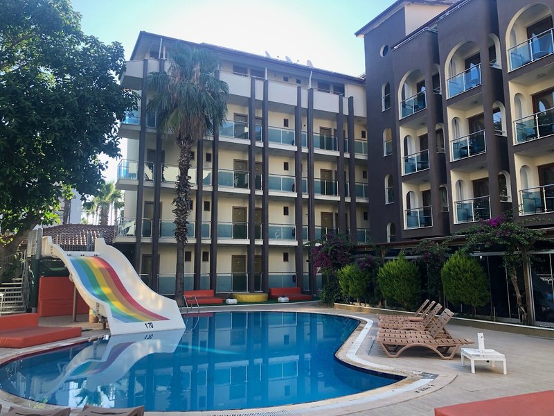 Astoria Life Hotel 4