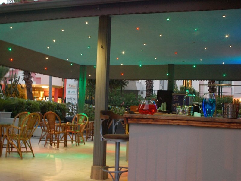 Astoria Life Hotel 12