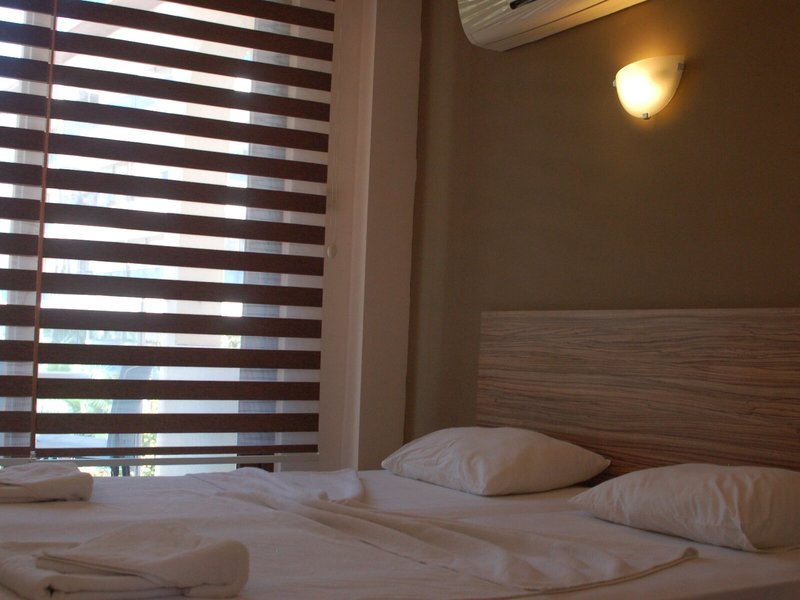 Astoria Life Hotel 19