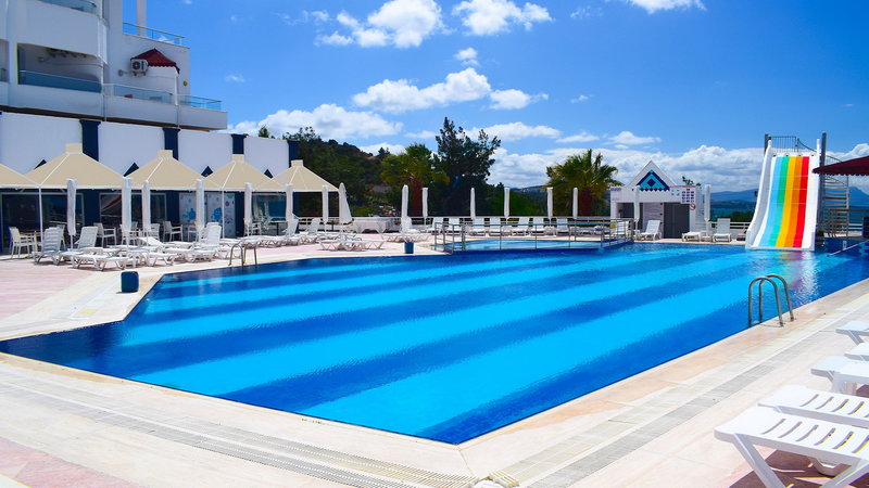 Roseira Beach Resort 3