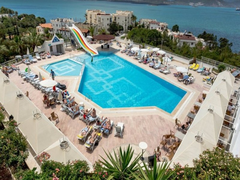 LABRANDA Güllük Princess 20