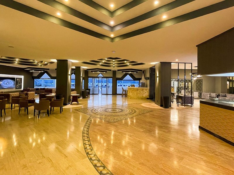 LABRANDA Güllük Princess 24