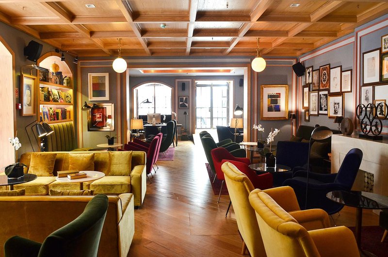 Brown's Central Hotel 10