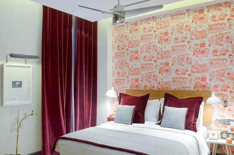 Brown's Central Hotel 14