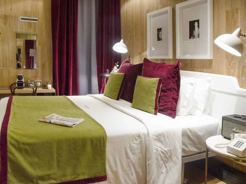 Brown's Central Hotel 22