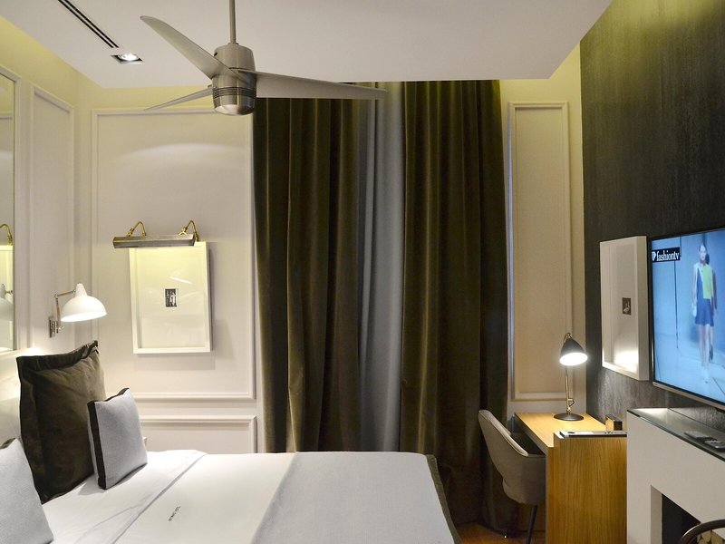 Brown's Central Hotel 45