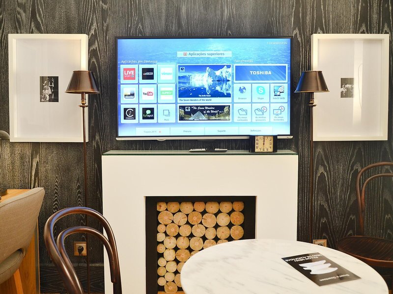 Brown's Central Hotel 47