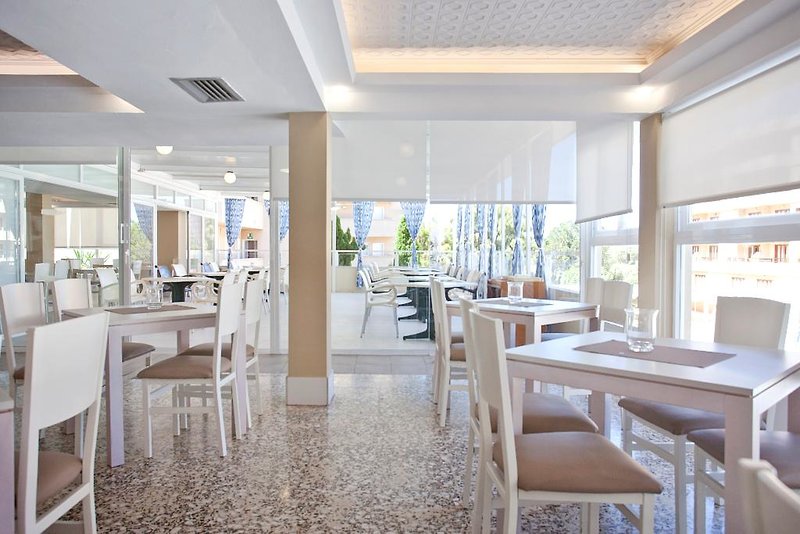 Playamar Hotel & Apartments 4
