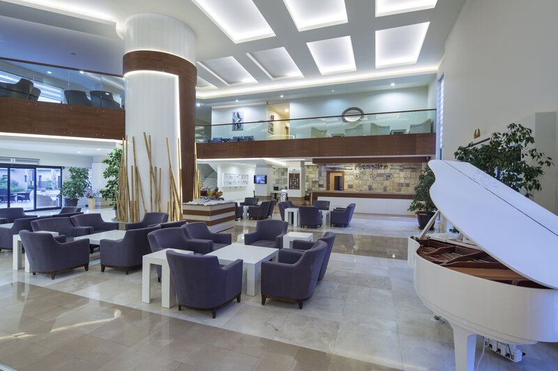 Green Bay Resort & Spa 19
