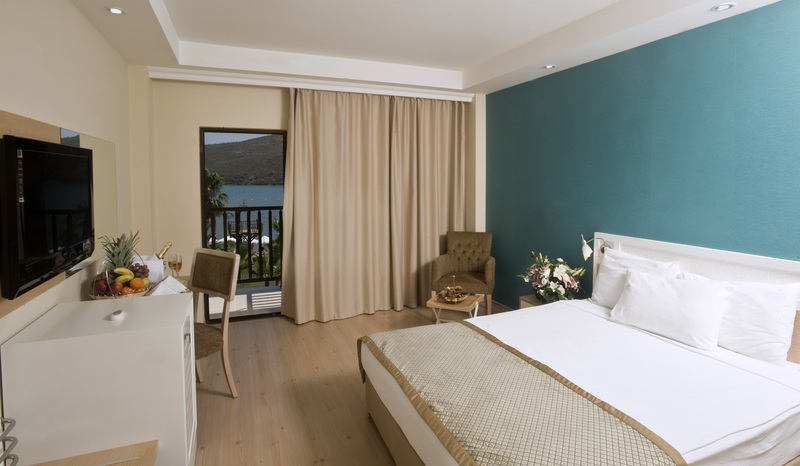 Green Bay Resort & Spa 22