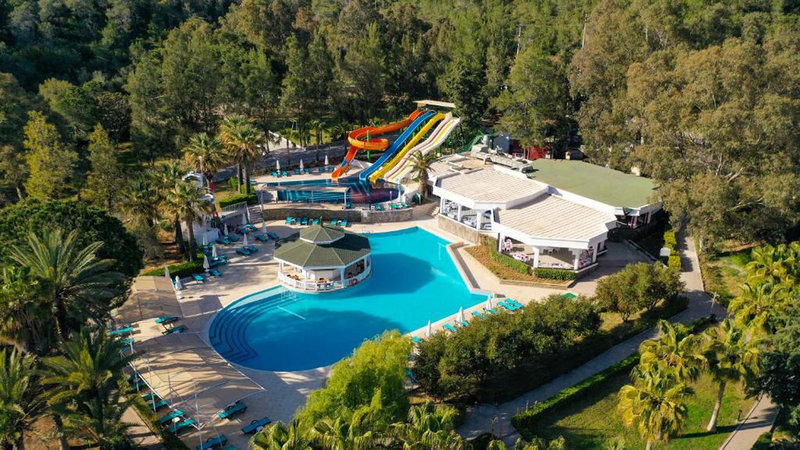 Green Bay Resort & Spa 7