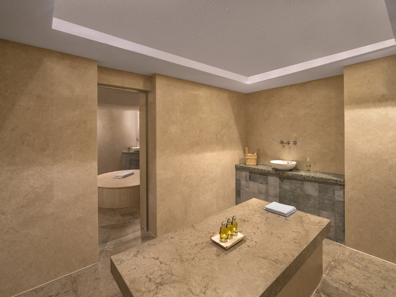 Hyatt Regency Dubai Creek Heights 43