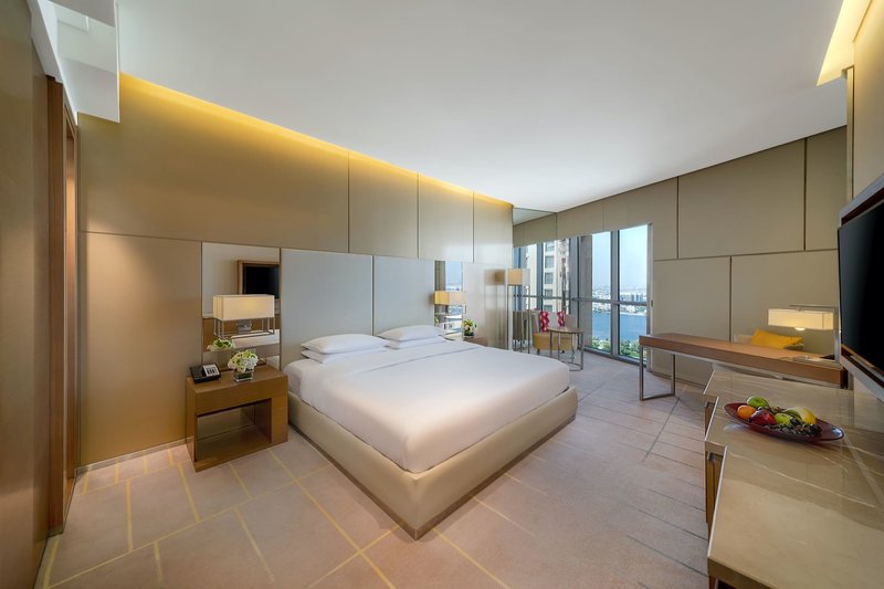 Hyatt Regency Dubai Creek Heights 12