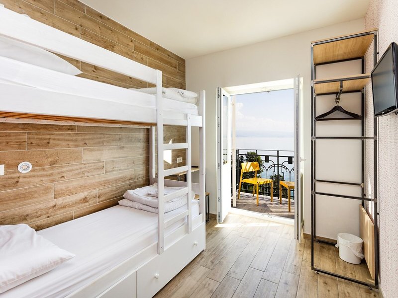 Hostel Link 17