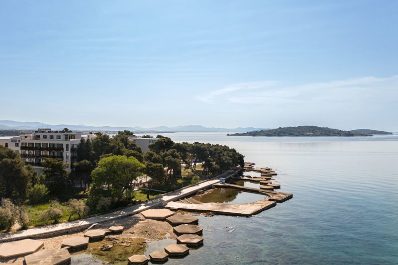 SeeSea Hotel 5