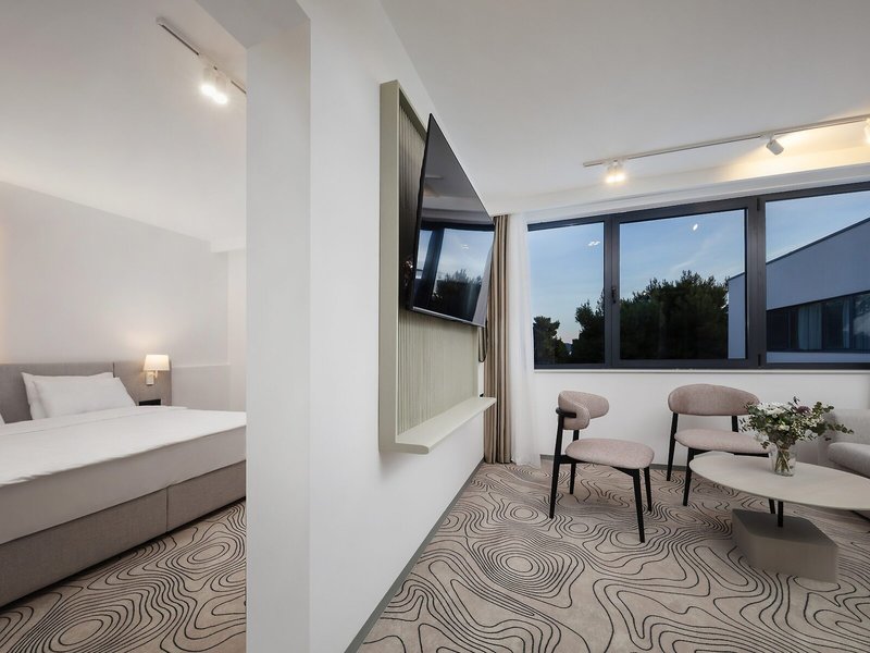 SeeSea Hotel 35