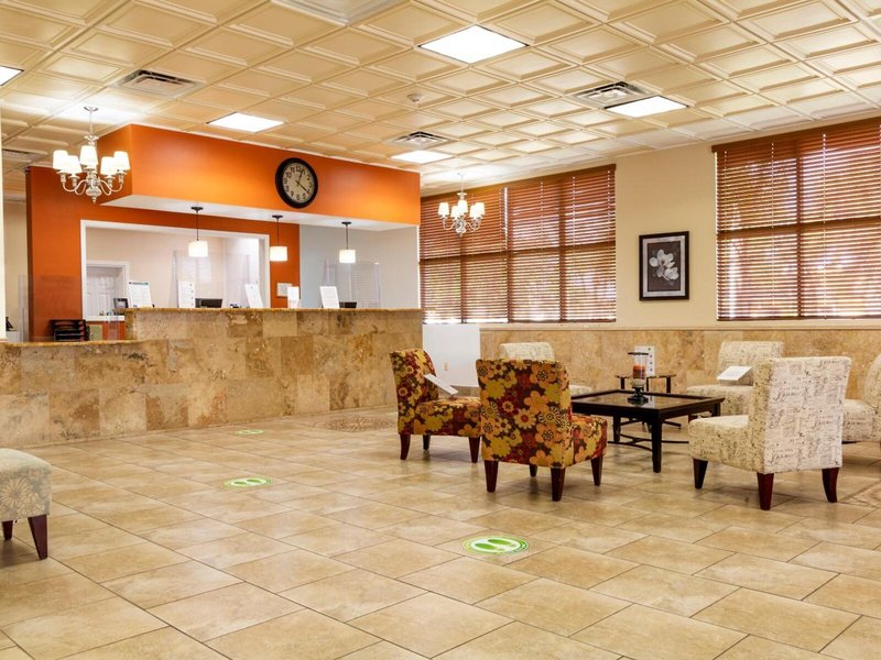 Park Royal Orlando 18