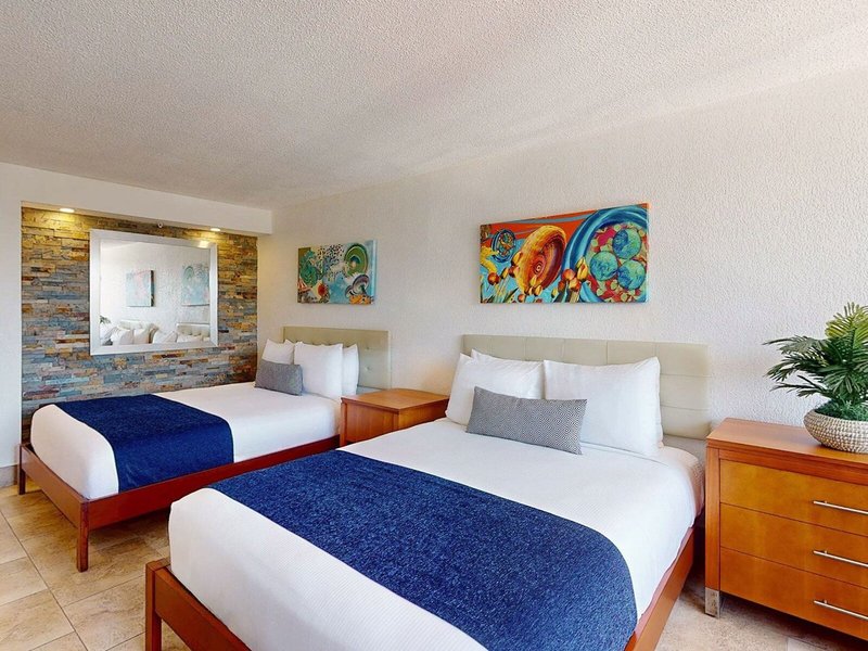 Park Royal Orlando 42