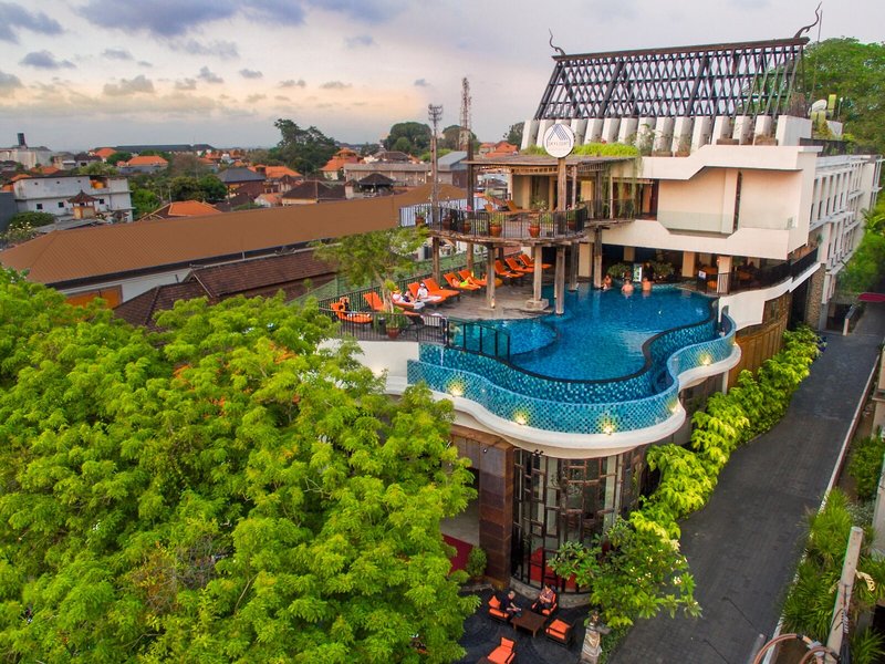 Sun Island Hotel & Spa Legian 4