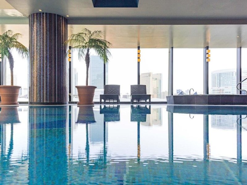 The Yokohama Bay Hotel Tokyu 7