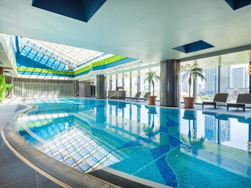 The Yokohama Bay Hotel Tokyu 8