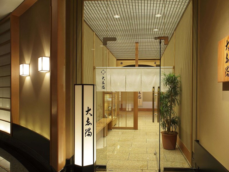 The Yokohama Bay Hotel Tokyu 11