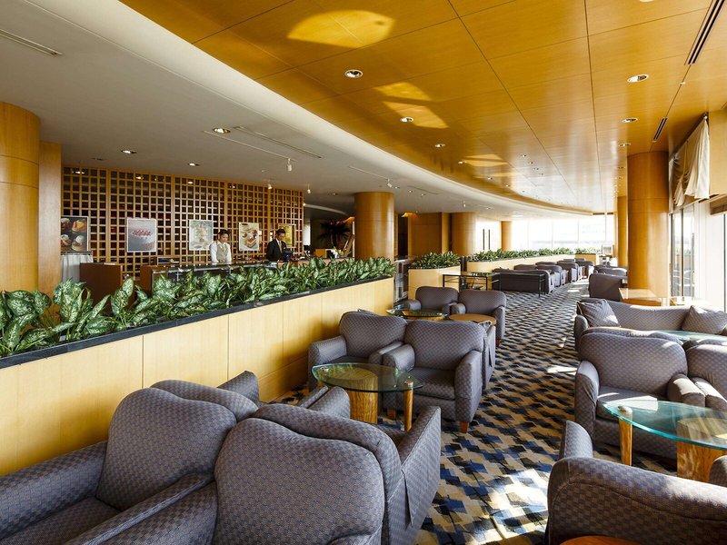 The Yokohama Bay Hotel Tokyu 12
