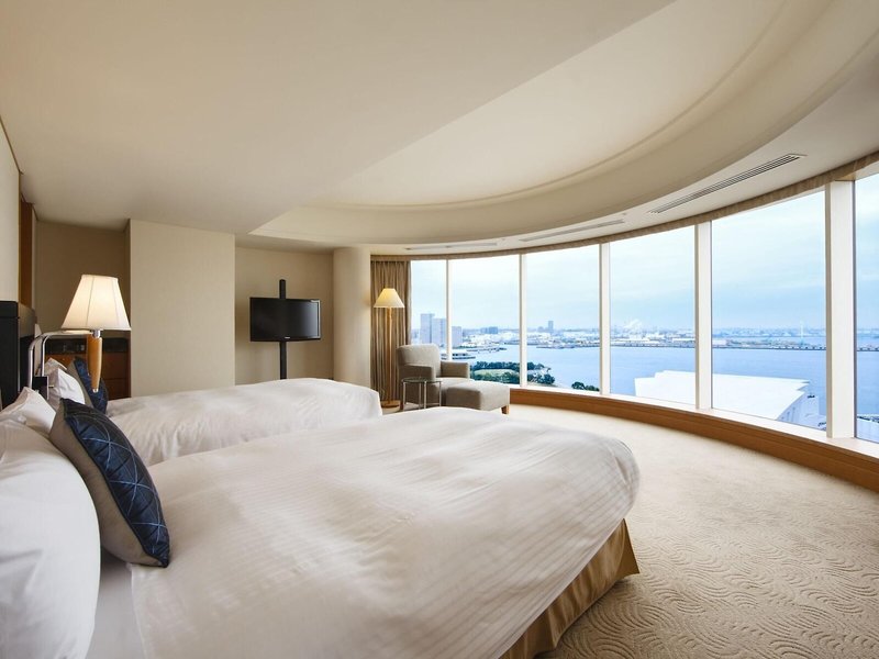 The Yokohama Bay Hotel Tokyu 35