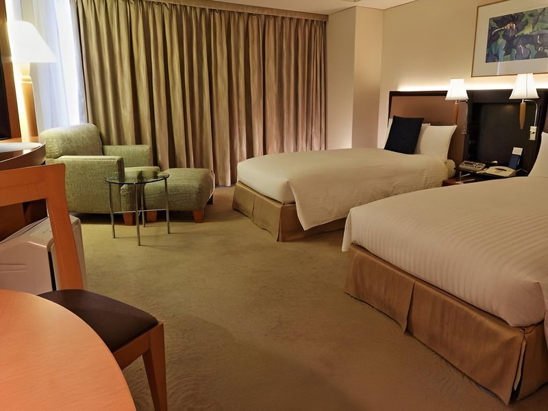 The Yokohama Bay Hotel Tokyu 36