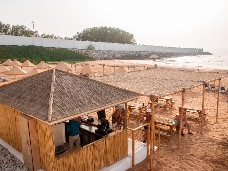 Bin Majid Beach Hotel 11