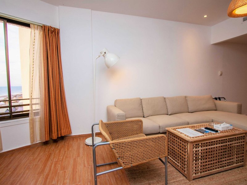Bin Majid Beach Hotel 43