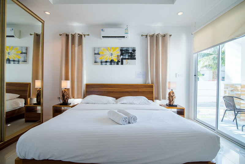 Oriental Beach Pearl 3