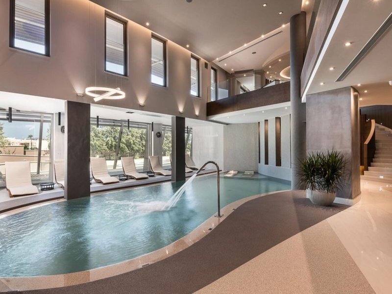 Cretan Dream Royal 8