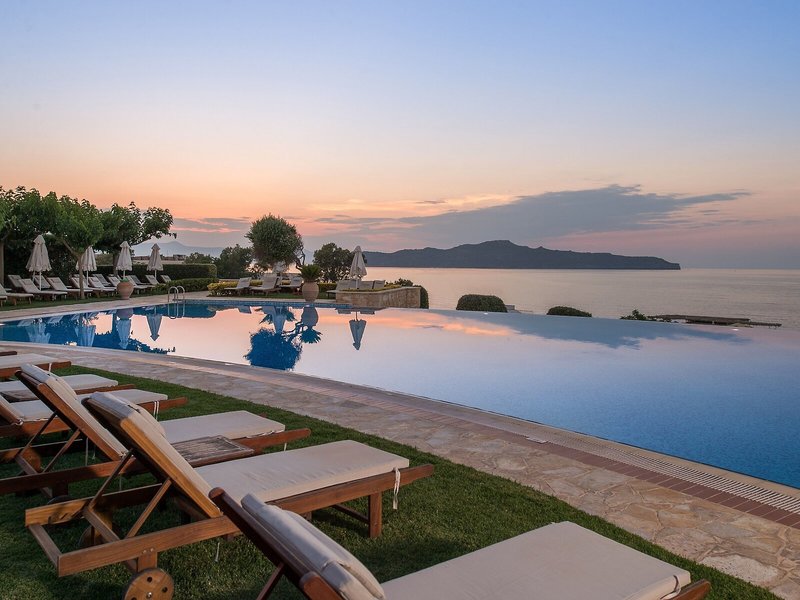 Cretan Dream Royal 9