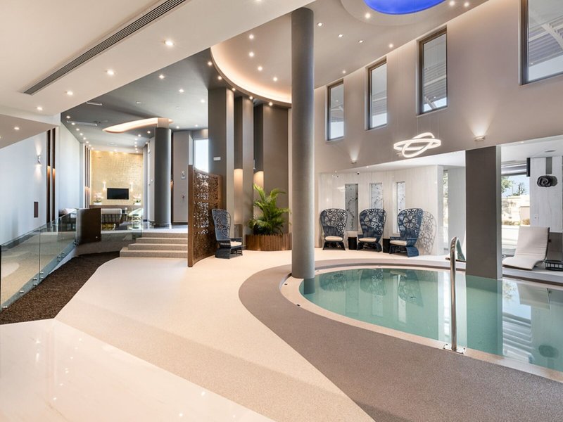 Cretan Dream Royal 12