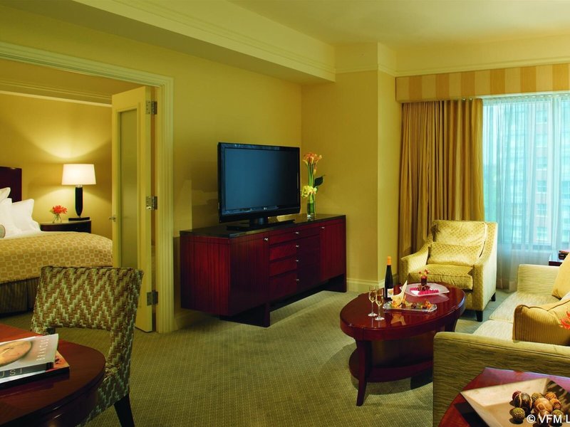The Ritz-Carlton, Boston Common 19