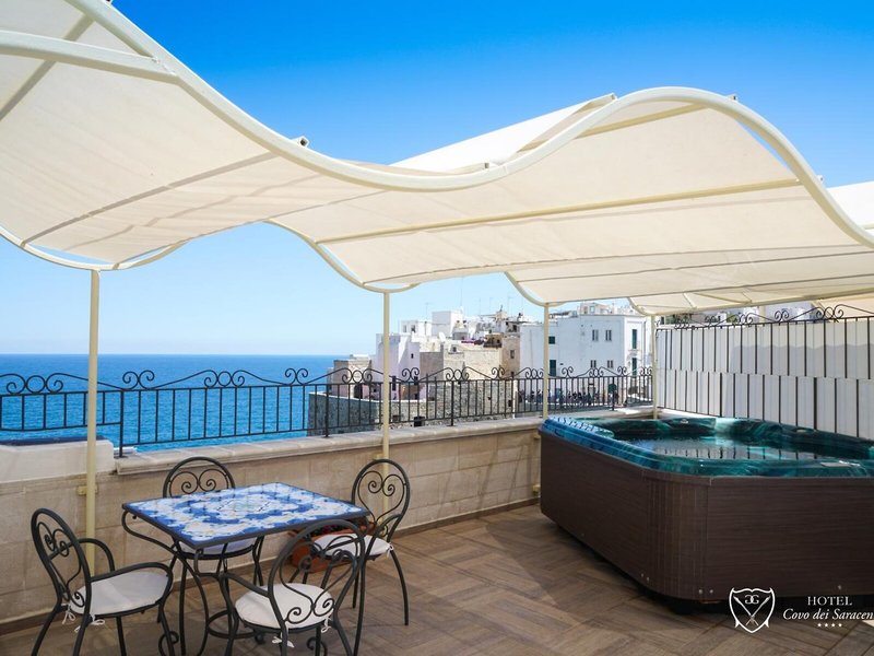 Hotel Covo dei Saraceni 10