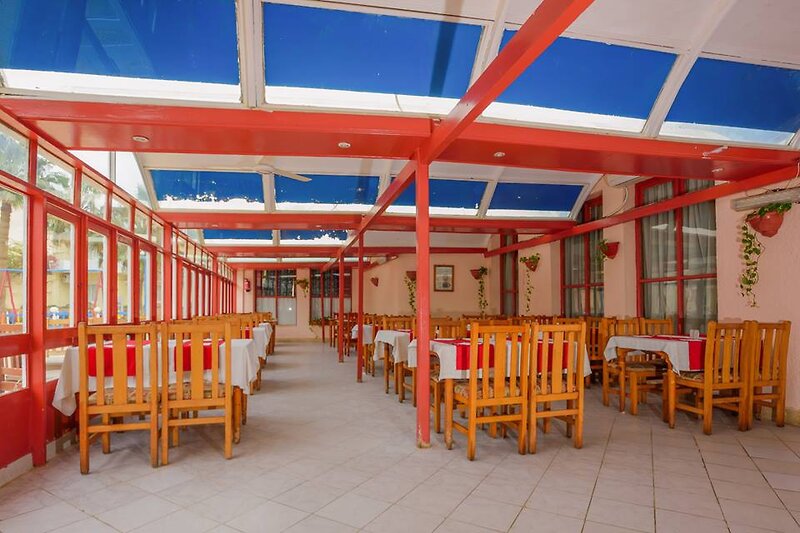 Royal Star Empire Beach Resort 4