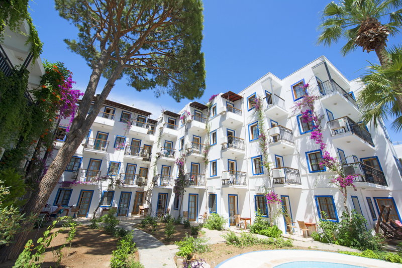 Sami Beach Hotel 5